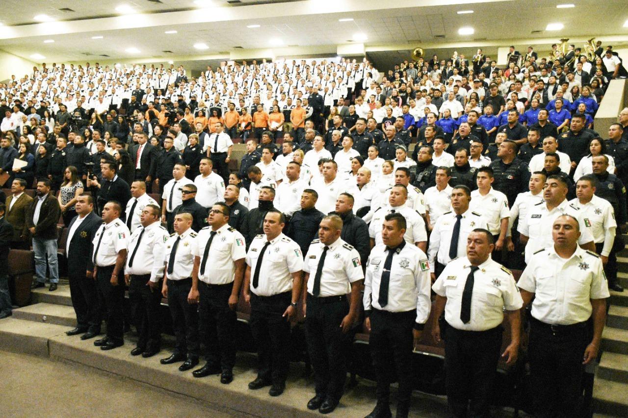 Tras ejercicio de federalismo entregan chalecos a policías