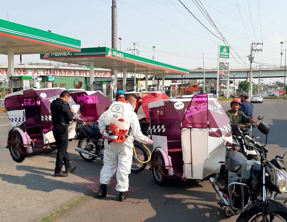 Sanitizan Mototaxis en Chimalhuacán