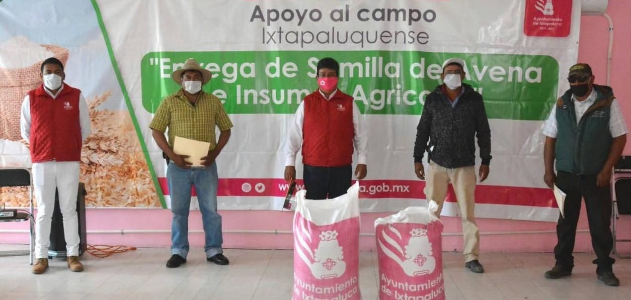 Entregan fertilizante a campesinos