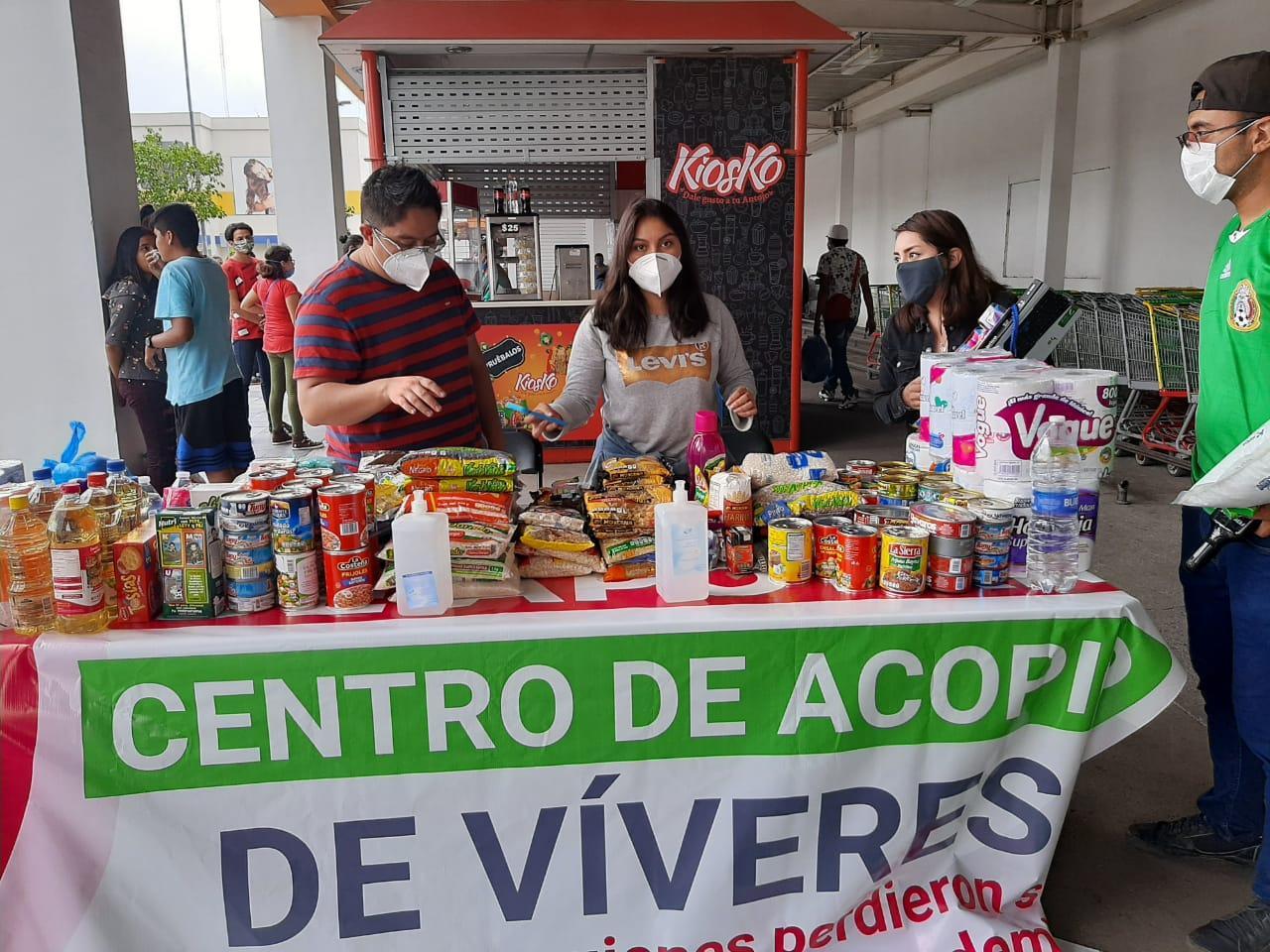 Colecta de víveres para afectados por COVID-19