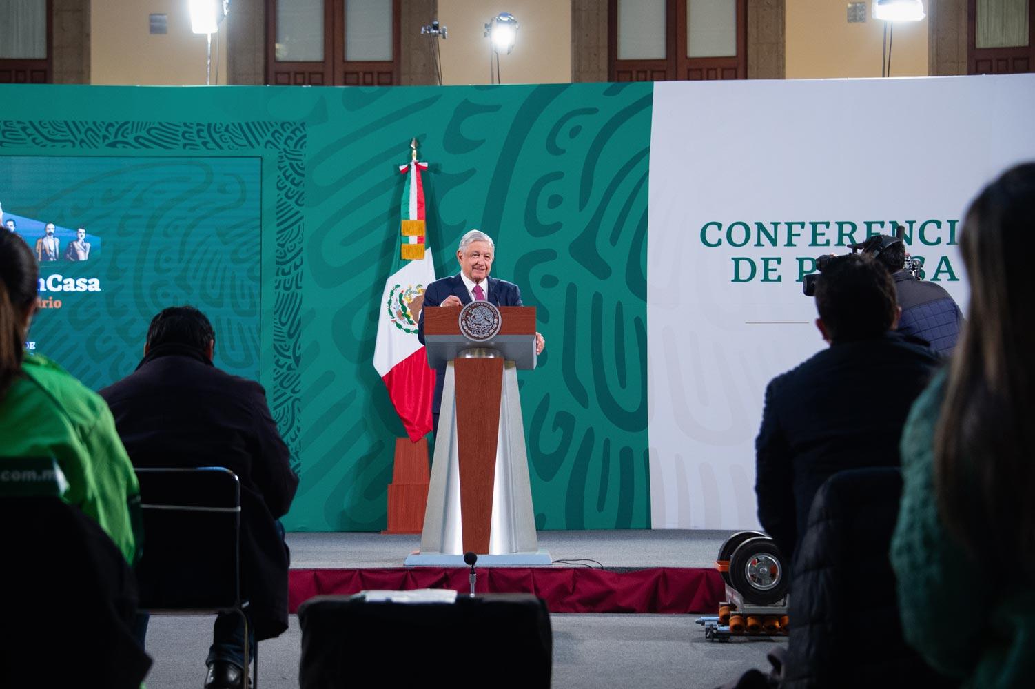 Reducirán vacunas COVID-19 a México