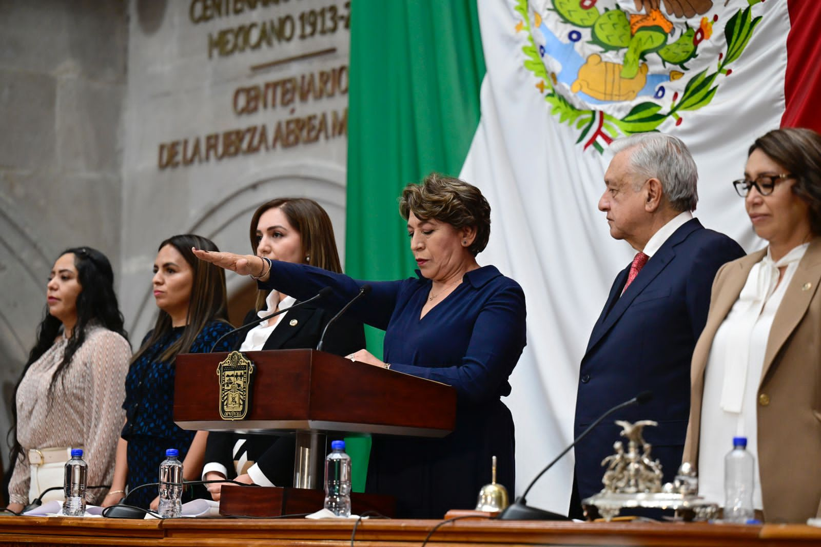 Delfina Gómez Álvarez, tomó protesta como primera Gobernadora del Estado de México