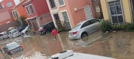 Viviendas de Chicoloapan,  inundadas por aguacero
