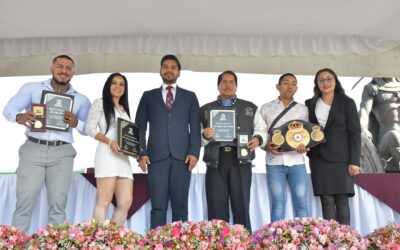 En Neza, entregan Premio Municipal del Deporte