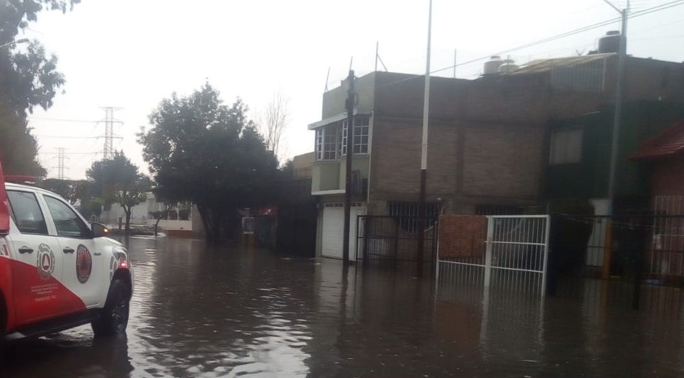 Frentes fríos 13 y 14 generan fuertes encharcamientos en Texcoco