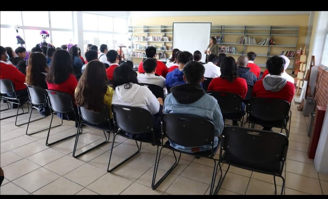 Realizan Jornadas Médicas en escuelas para prevenir el SIDA