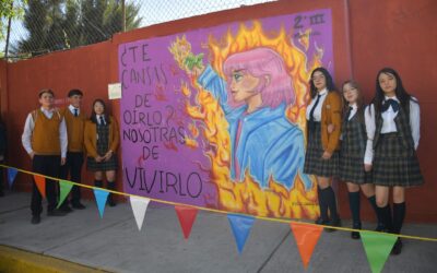 Mujeres, con murales exigen una sociedad igualitaria y segura