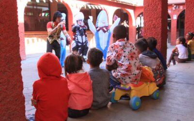 Gobierno de Ecatepec y UAEM, apoyan a migrantes