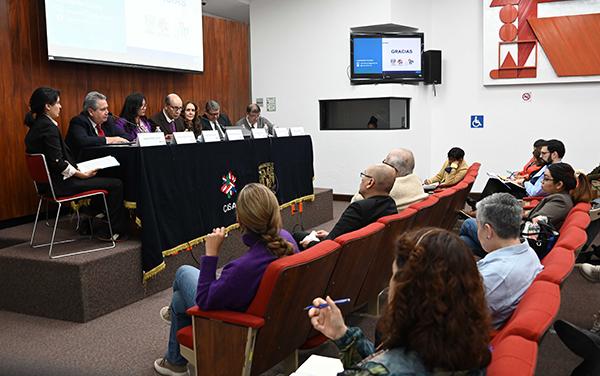 La polarización extrema en EUA debilita la democracia: analistas