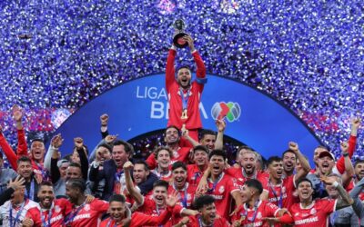 Toluca vence 2-0 al América; Delfina Gómez promueve adopción de mascotas