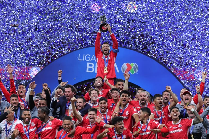 Toluca vence 2-0 al América; Delfina Gómez promueve adopción de mascotas