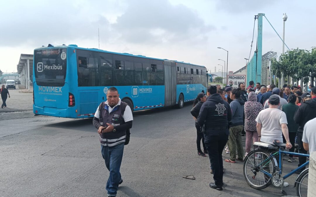 Buscan solución a anegaciones por descargas en el Mexipuerto-Ecatepec