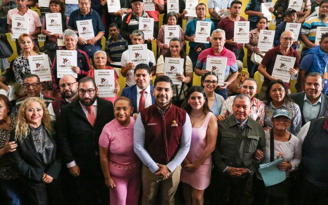 En 2025 se espera entregar 13 mil títulos de propiedad; otorgan 156 para 5 municipios