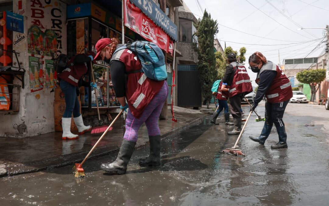 Tormenta suspende clases en la  FES e inunda decenas de casas