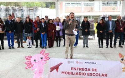 GEM entrega mobiliario escolar a 66 planteles educativos