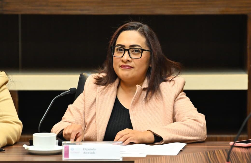 México se respeta y su rumbo lo decide su gente: Carmen de la Rosa