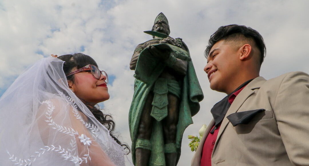 Neza celebra las Bodas Comunitarias 2026 este 14 de febrero en la explanada del Palacio Municipal