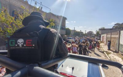 En Carnaval 101 de La Paz Acaquilpan, piden a participantes no portar armas