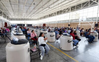 DIF municipal y del EdoMéx entregan apoyo a familias en condición de vulnerabilidad 