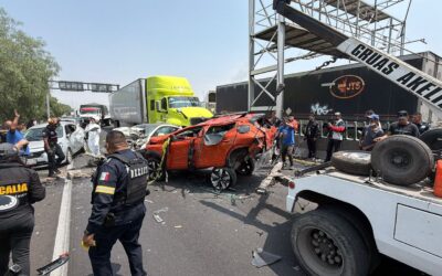 Choque múltiple en el CEM deja 18 lesionados y un hombre sin vida