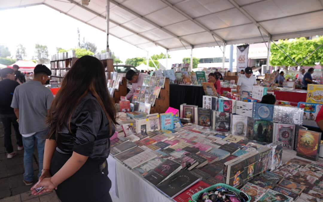 Inició la Feria del Libro Neza 2026; presenta la colección “25 para el 25” de obras latinoamericanas