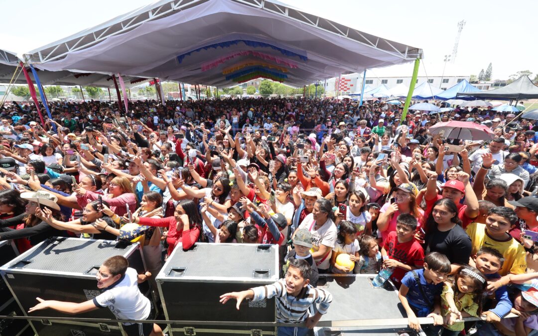 Fiesta del Día de la Niña y el Niño chimalhuaquense beneficia su desarrollo