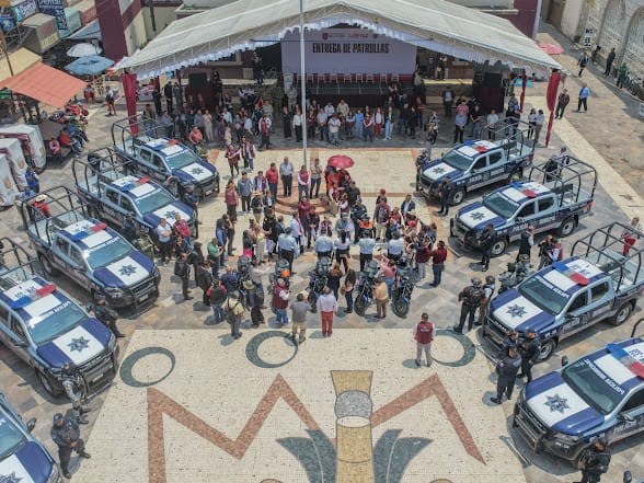 La Paz entrega patrullas a la Policía para fortalecer la seguridad y movilidad de la comunidad