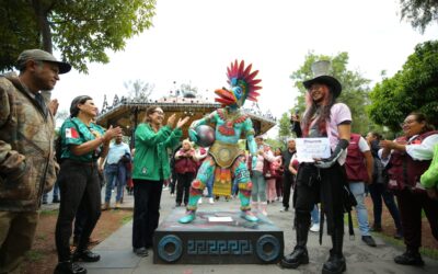 Esculturas mundialistas de Ecatepec asombran a propios y extraños