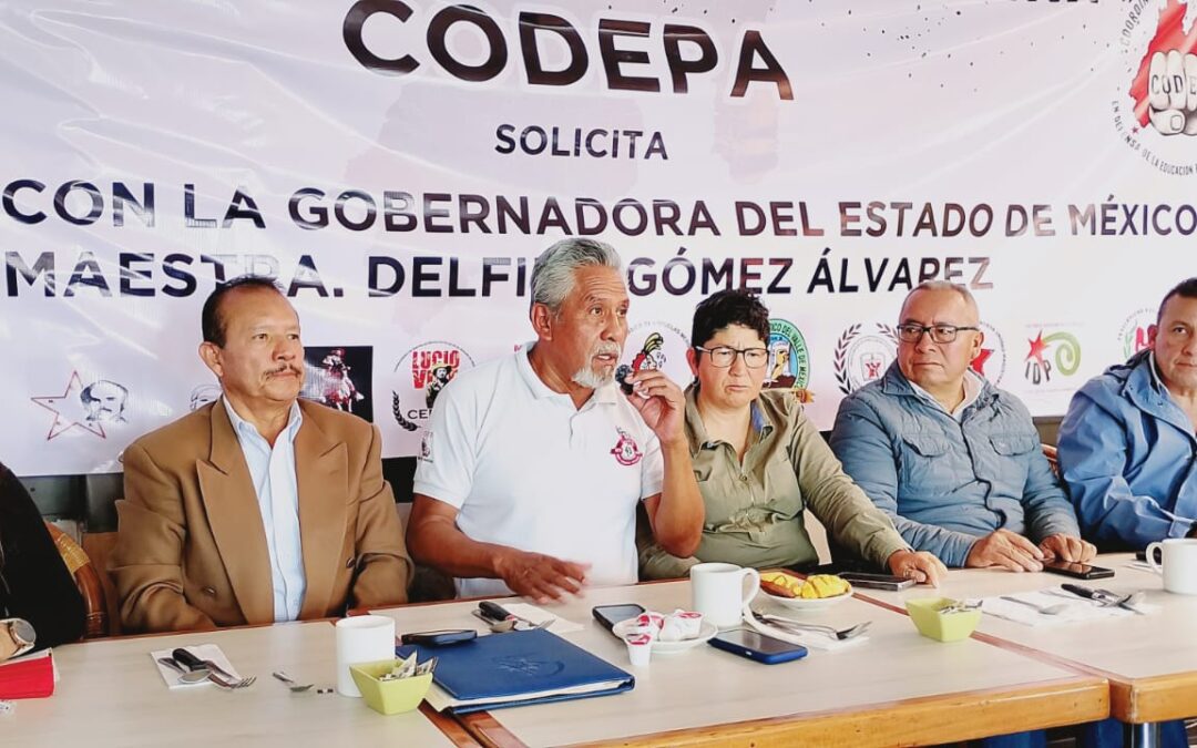Maestros de COODEPA se suman manifestaciones de la CNTE