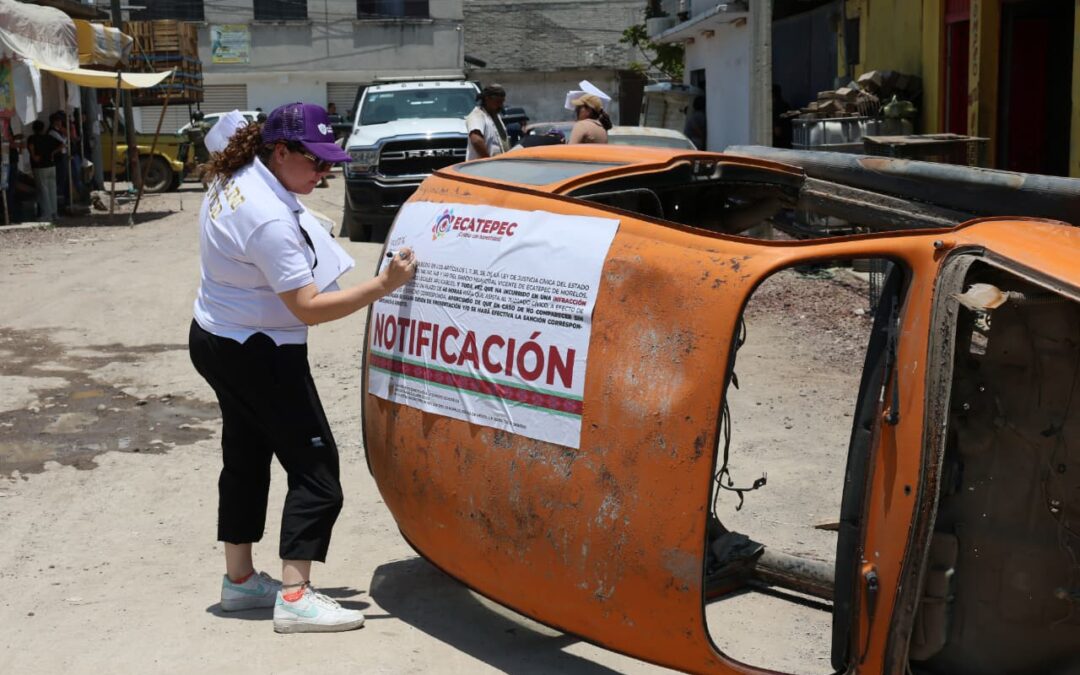 Evitan invasión de la vía pública con operativo Rastrillo Social