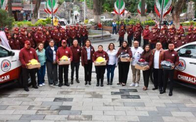 Chimalhuacán fortalece a Bomberos con nuevo equipamiento
