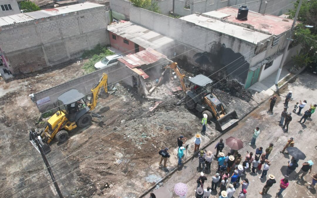 Gobierno ecatepense sanea predio tóxico en la colonia Lázaro Cárdenas