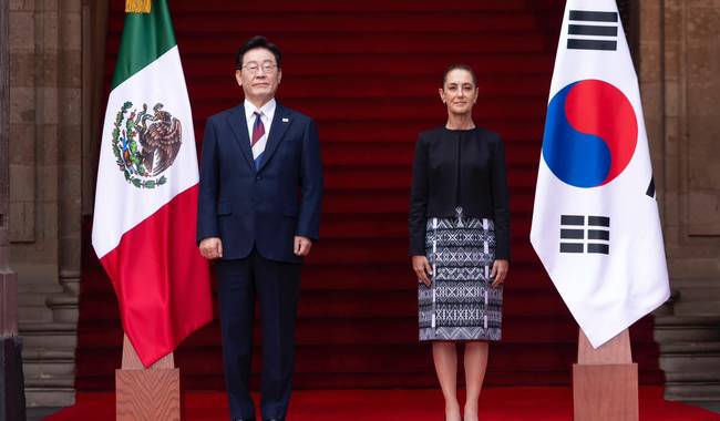 Presidenta de México recibe en Palacio Nacional a su homólogo de la República de Corea